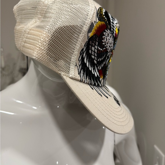 Ed Hardy Embroidered Battle
Skull - Khaki SnapBack Cap - Picture 15 of 16